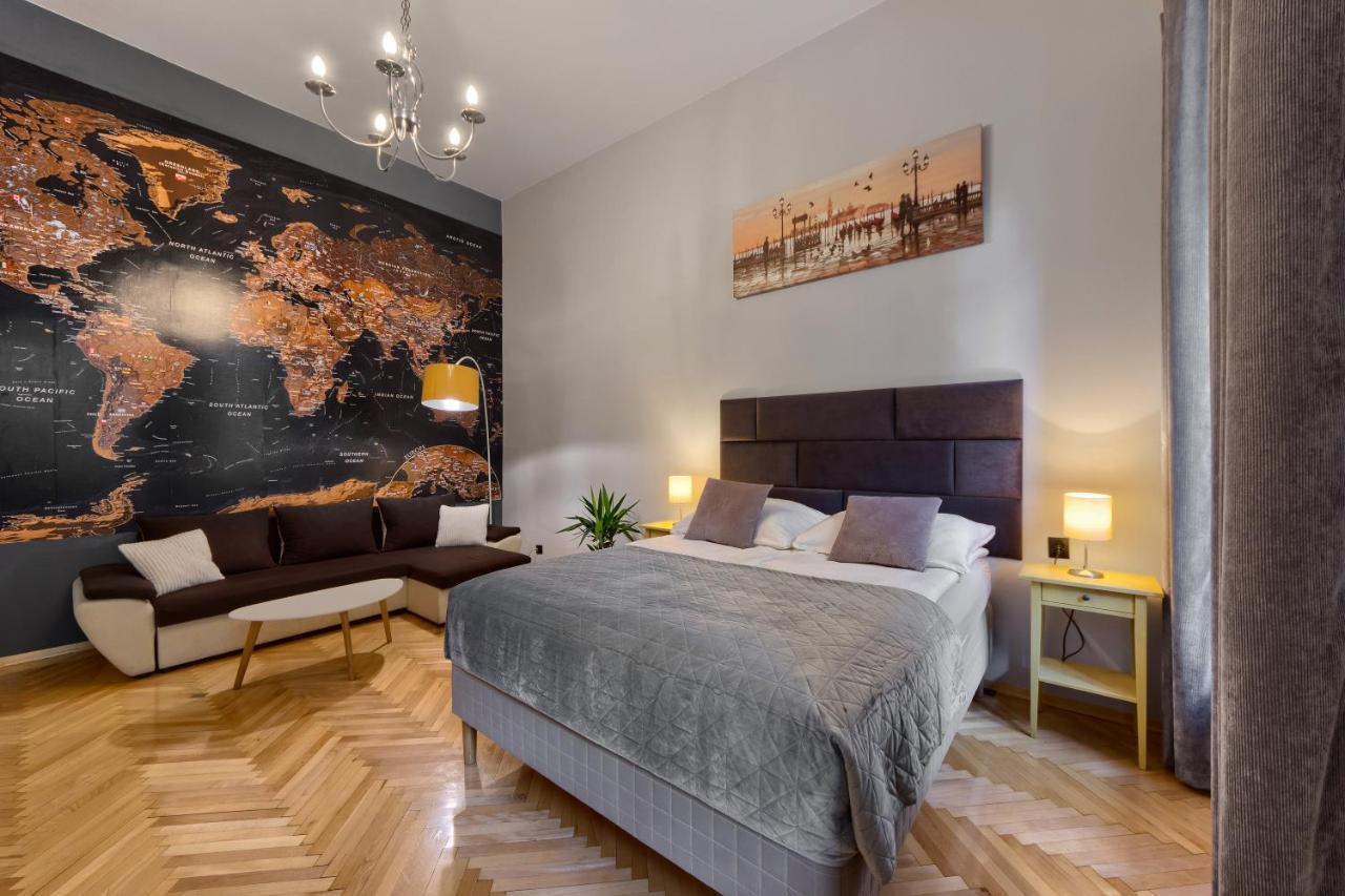 Comfortable Apartments In The Old Town Of كراكوفيا المظهر الخارجي الصورة