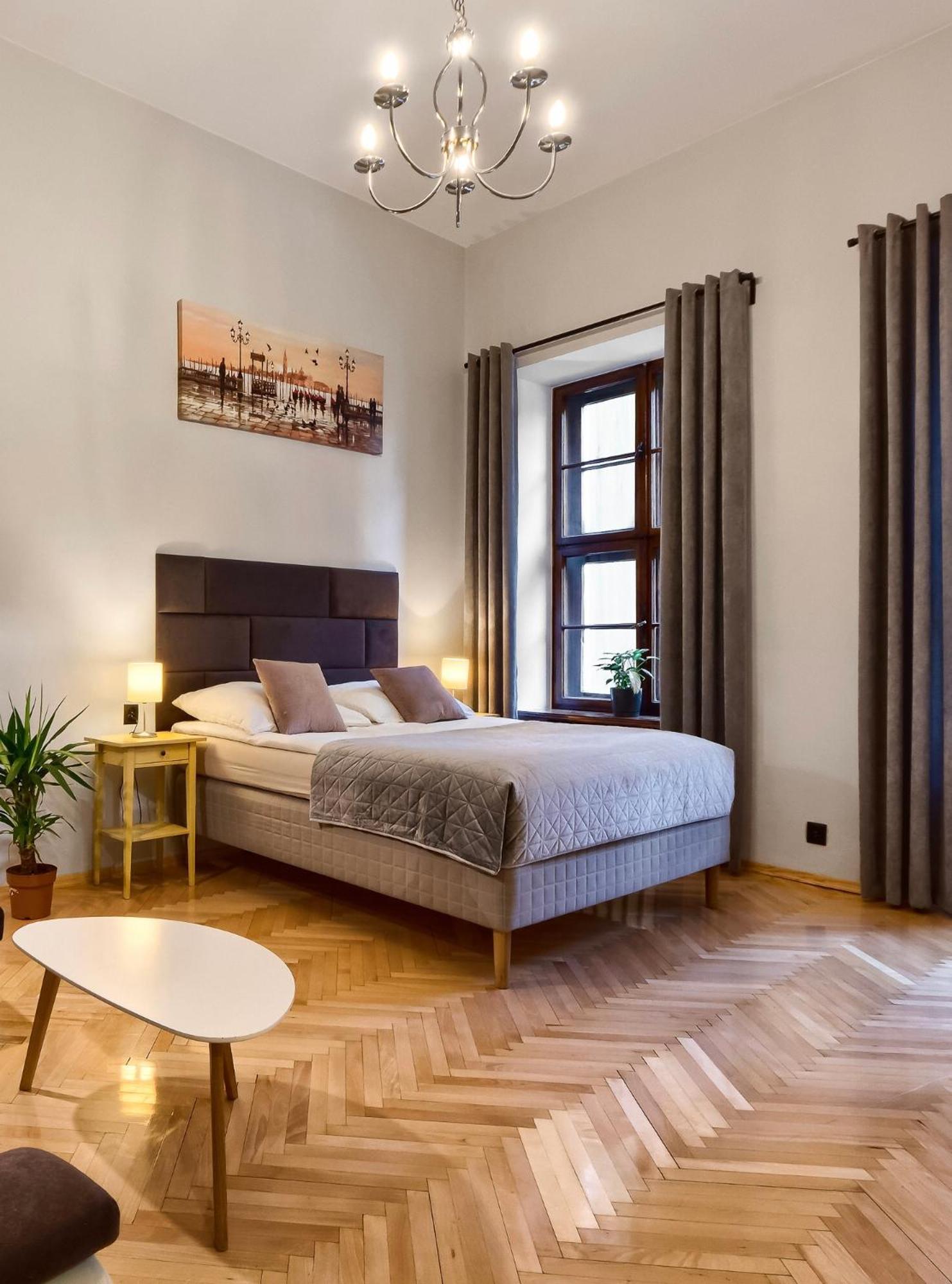 Comfortable Apartments In The Old Town Of كراكوفيا المظهر الخارجي الصورة